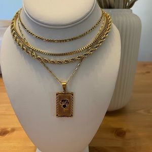 Thin Necklace - Small cubes